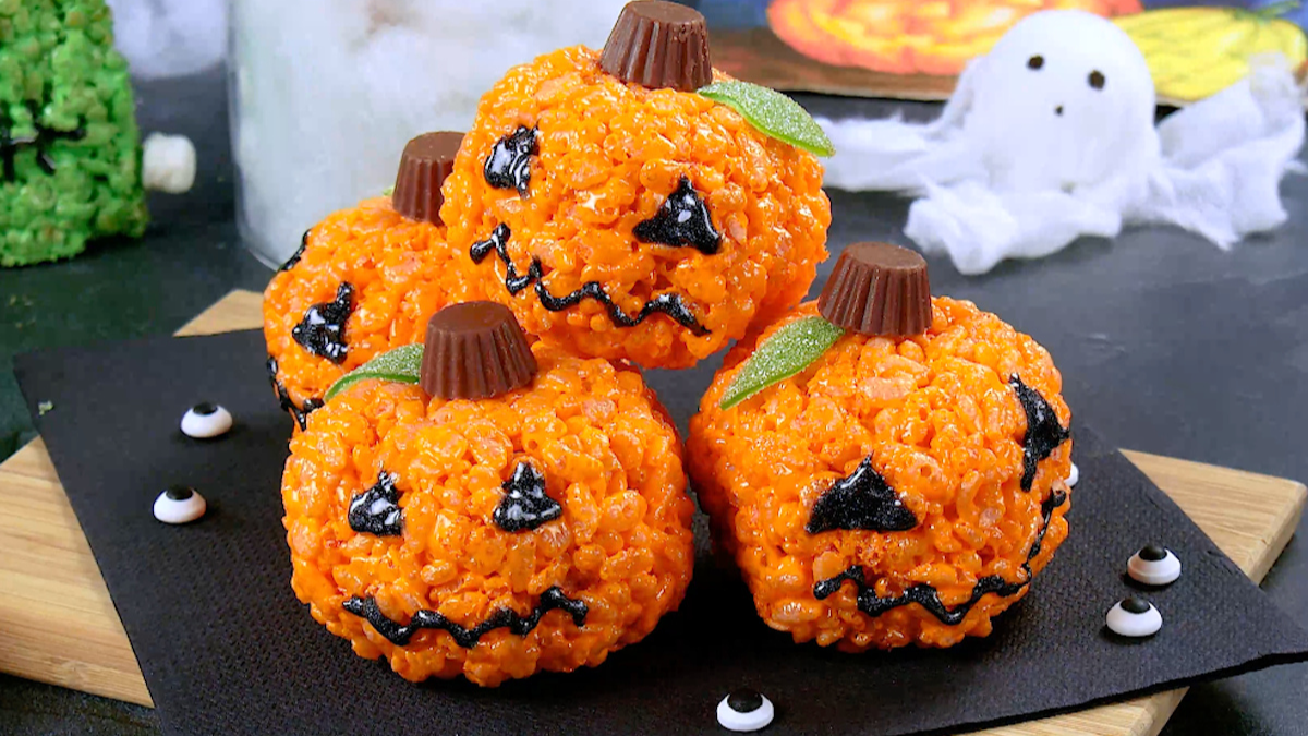 Halloween-KÃ¼rbisse aus Marshmallows und Rice Krispies