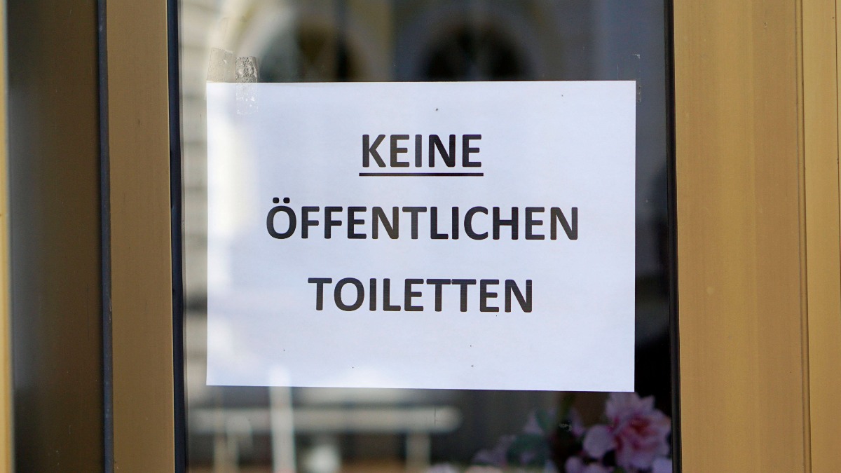 Schild an einer GaststÃ¤tte: Keine Ã¶ffentlichen Toiletten