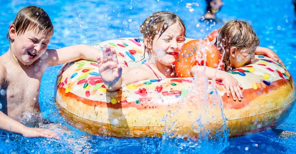 Rettungsschwimmer mögen keine aufblasbaren Schwimmutensilien.