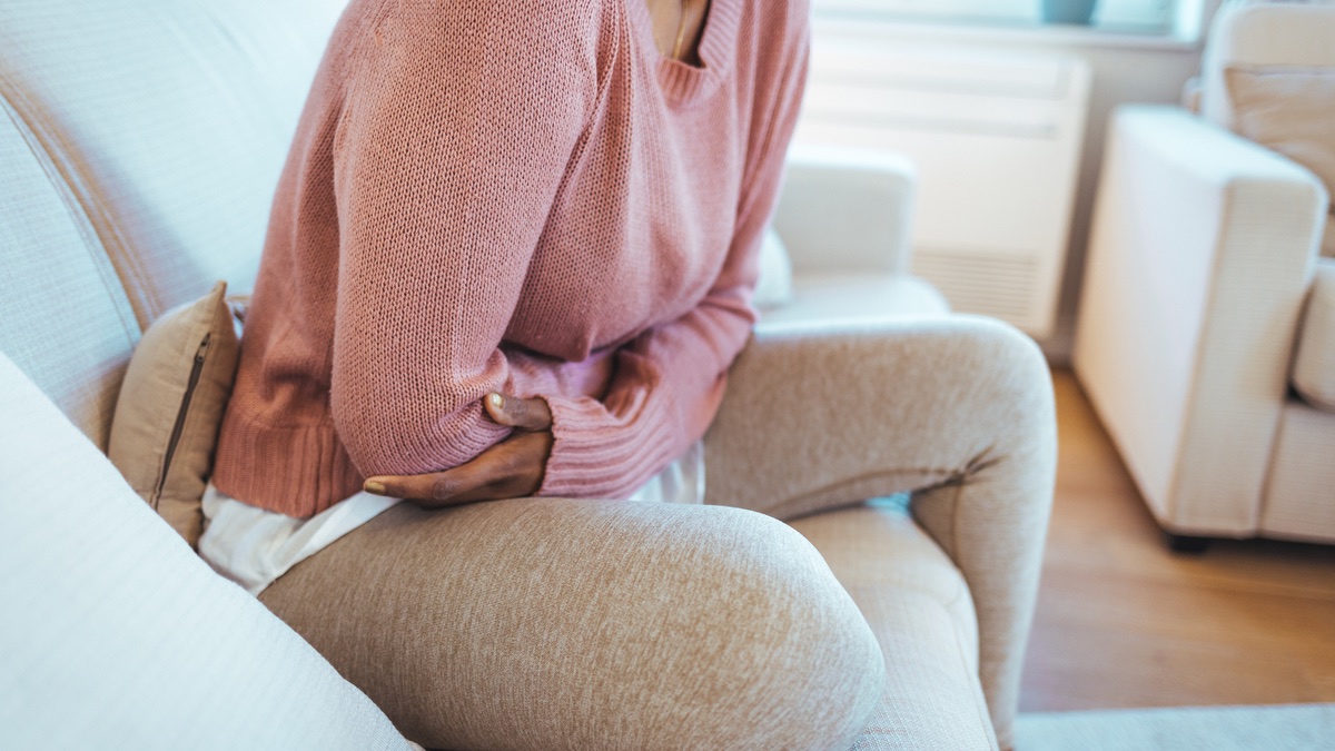 Menstruationskrämpfe entstehen, wenn sich die Gebärmutter wortwörtlich stranguliert.